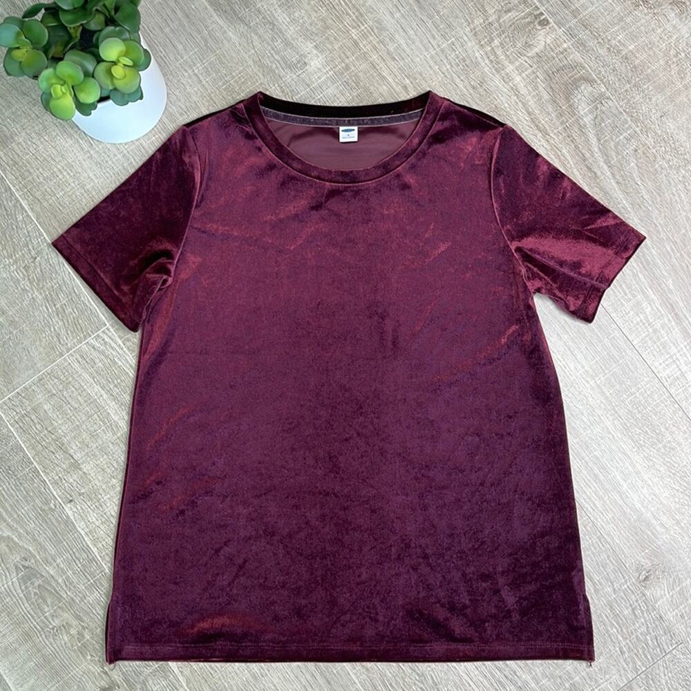 OLD NAVY Women's Maroon Velvet Short Sleeve Crew Neck Top Blouse